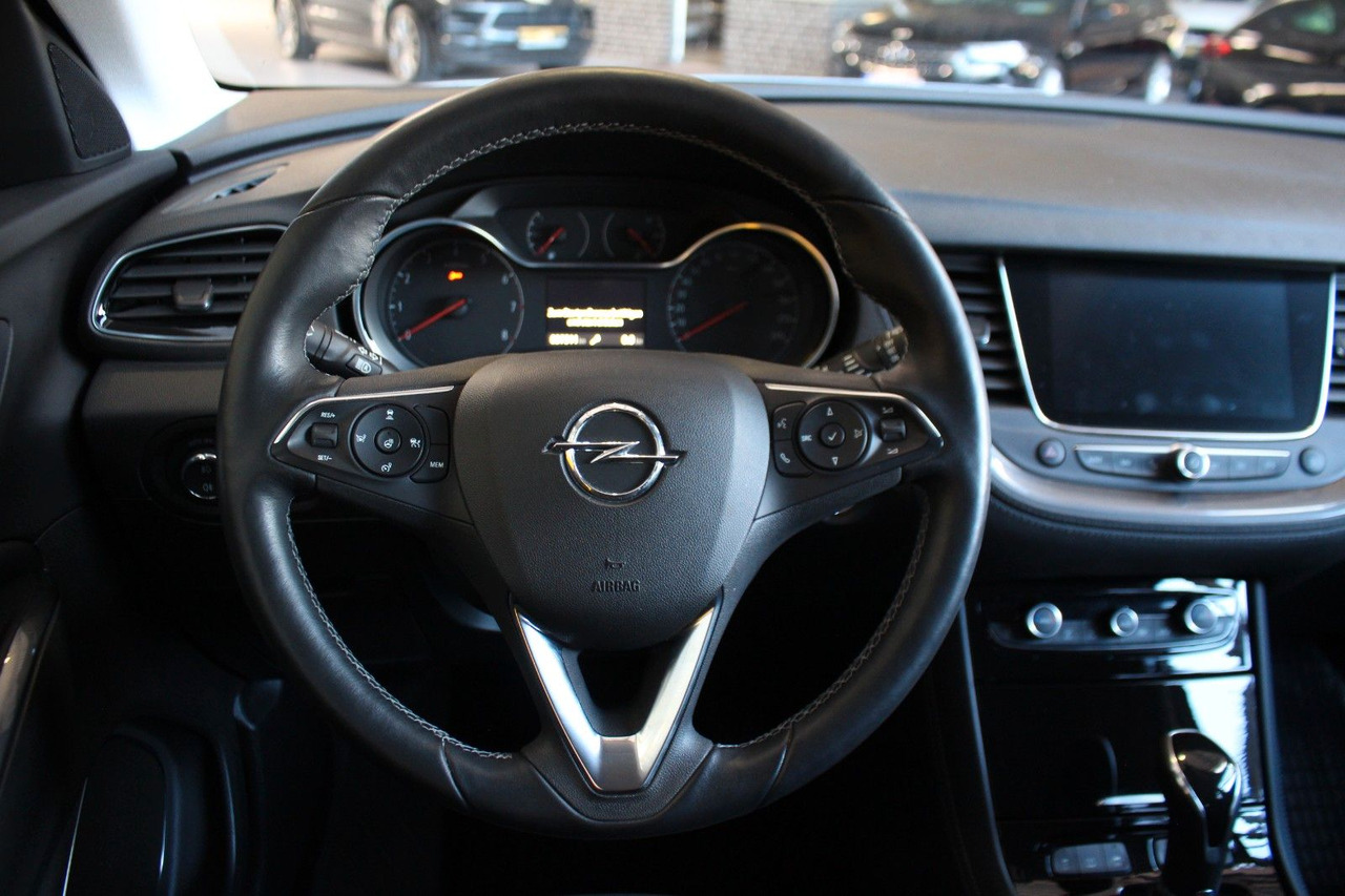 SUV Opel Grandland (X) Ultimate Leder Sitzlüftung 360°Kam: foto 12