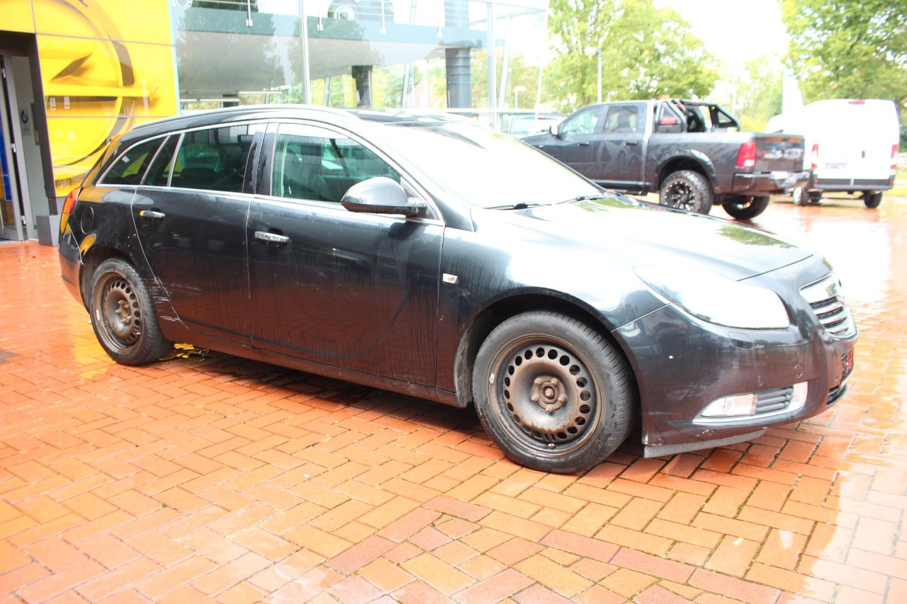 Opel Insignia A Sports Tourer Innovation - Carrinha: foto 1 Opel Insignia A Sports Tourer Innovation - Carrinha: foto 1
