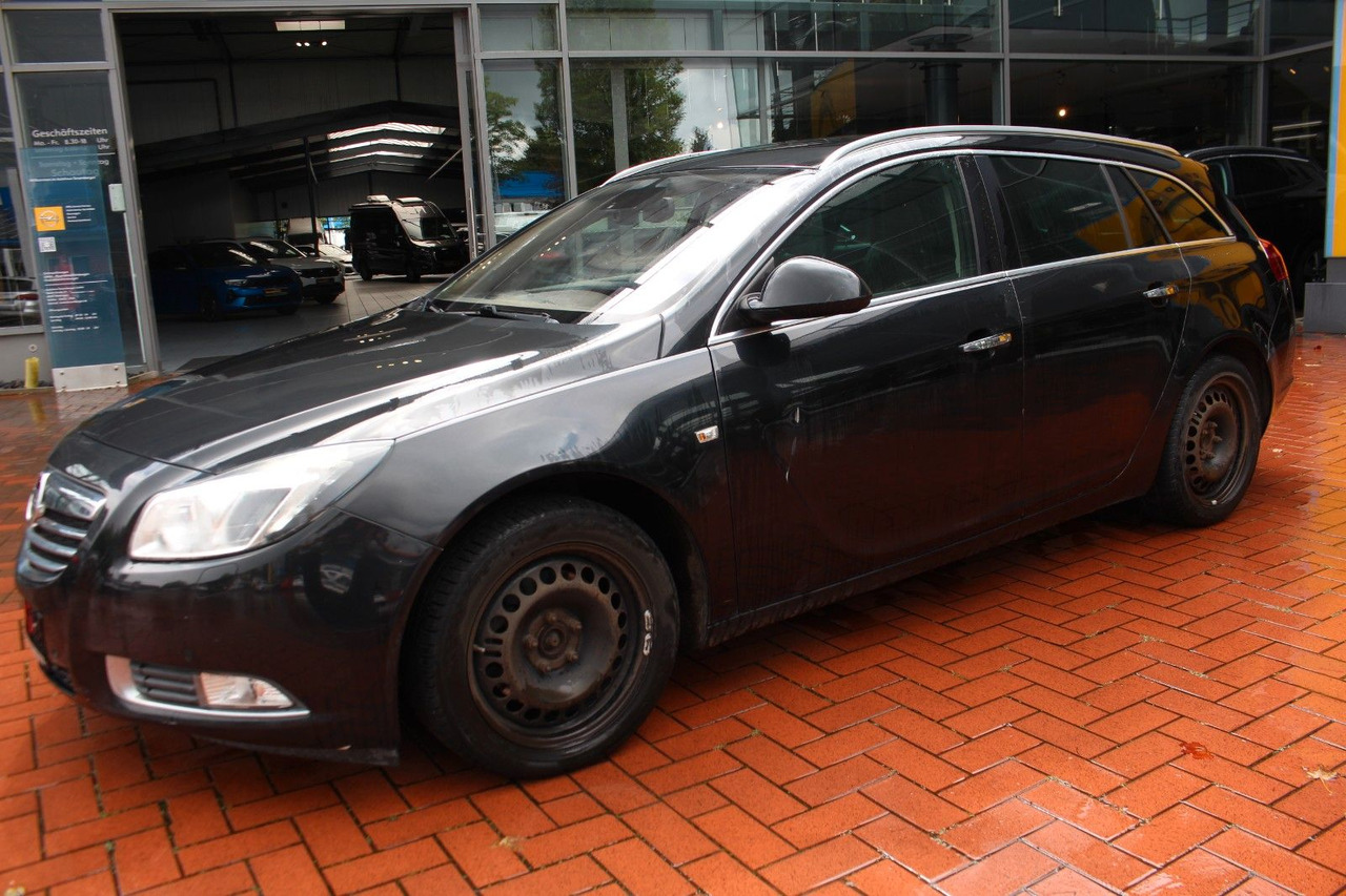 Opel Insignia A Sports Tourer Innovation - Carrinha: foto 3 Opel Insignia A Sports Tourer Innovation - Carrinha: foto 3