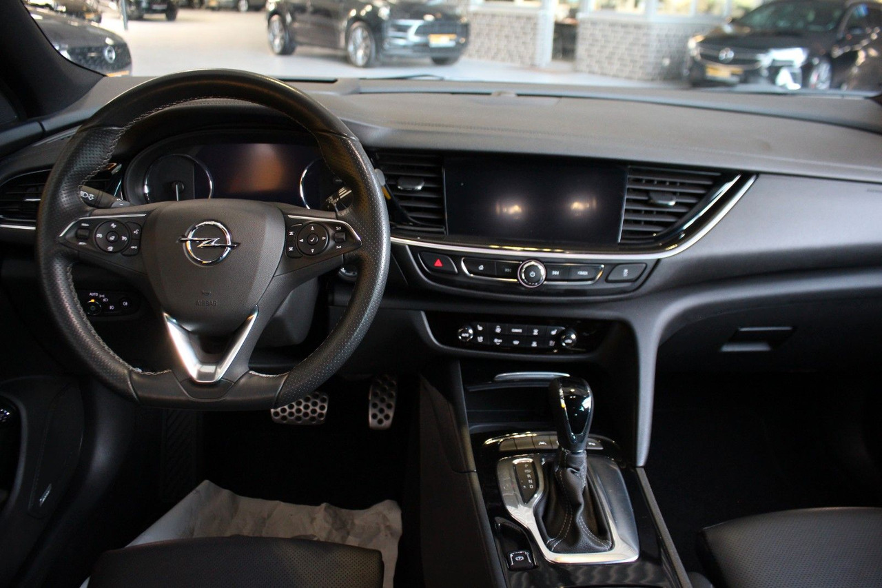 Automóvel Opel Insignia B Sports Tourer Ultimate 4x4 AHK ACC: foto 11