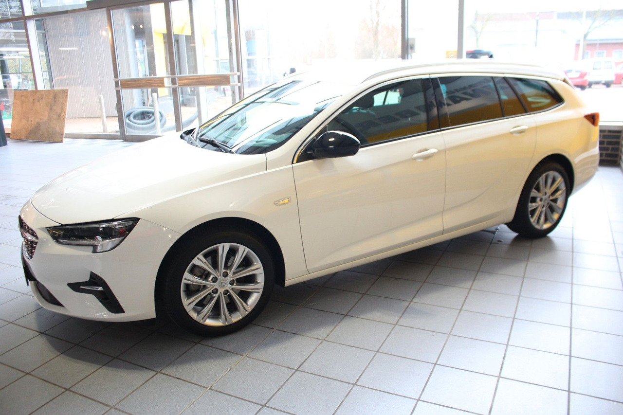 Opel Insignia Elegance DAB Navi Head Up LED Kamera - Carrinha: foto 5 Opel Insignia Elegance DAB Navi Head Up LED Kamera - Carrinha: foto 5
