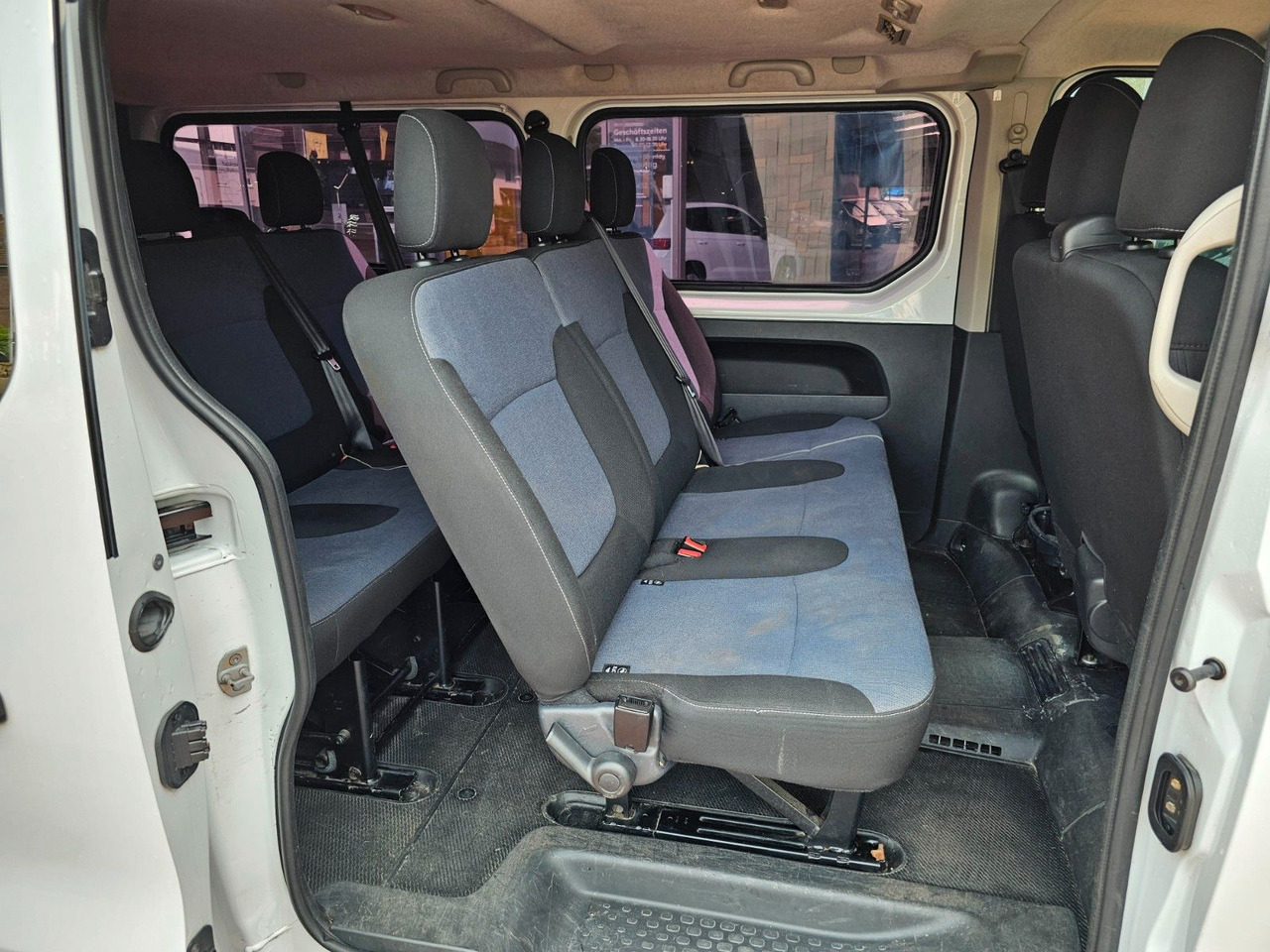 Furgão de passageiros Opel Vivaro B Combi Bus L2H1  2,9t AHK: foto 9