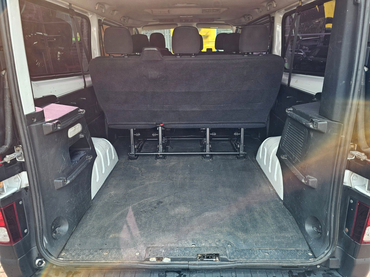 Furgão de passageiros Opel Vivaro B Combi Bus L2H1  2,9t AHK: foto 12