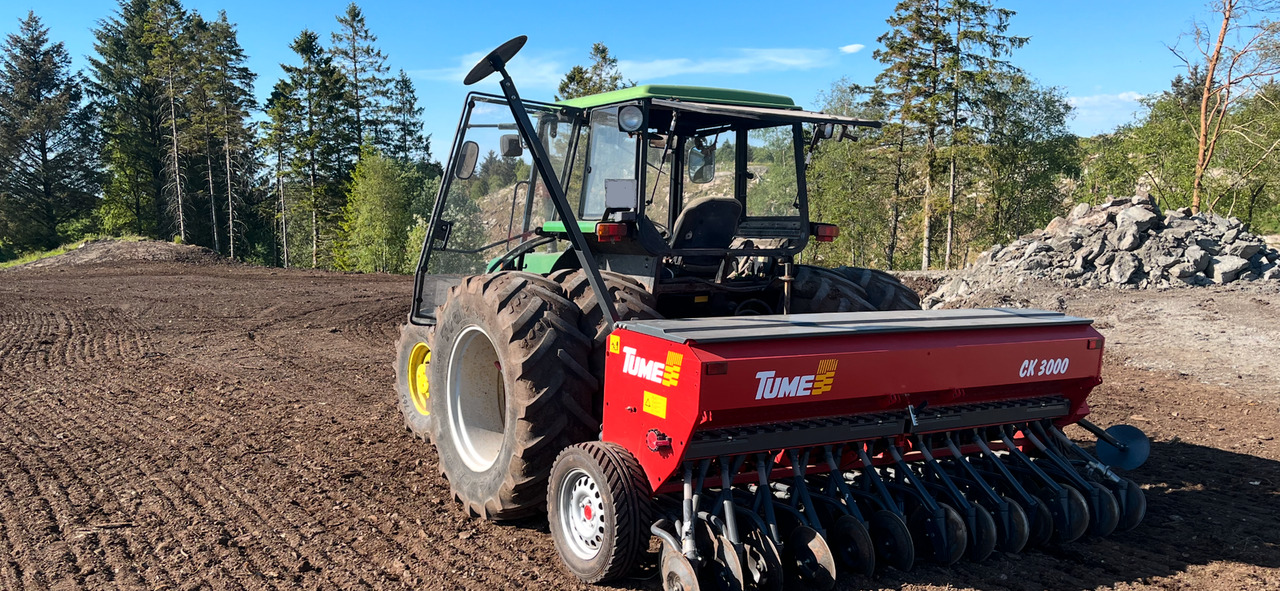 JOHN DEERE 1950 - Trator: foto 5 JOHN DEERE 1950 - Trator: foto 5
