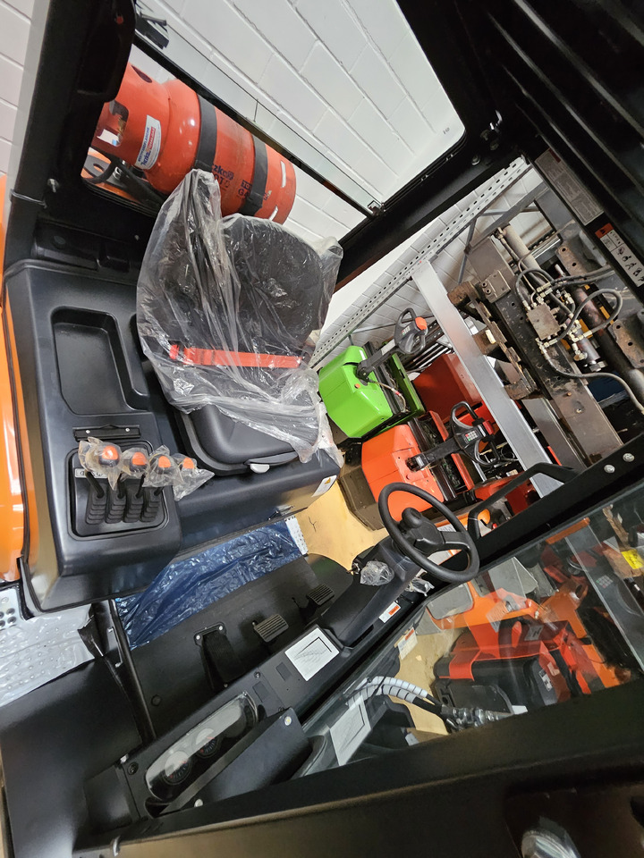 Doosan G25NXP - Empilhadeira a gás: foto 3 Doosan G25NXP - Empilhadeira a gás: foto 3
