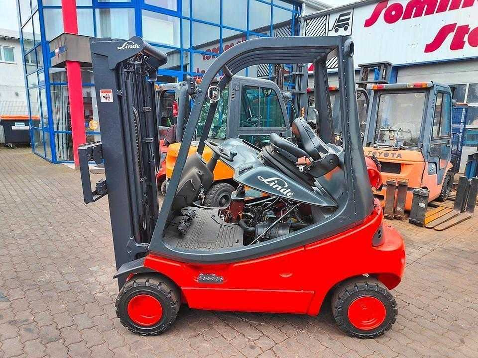 Linde H20T-03 - Empilhadeira a gás: foto 3 Linde H20T-03 - Empilhadeira a gás: foto 3