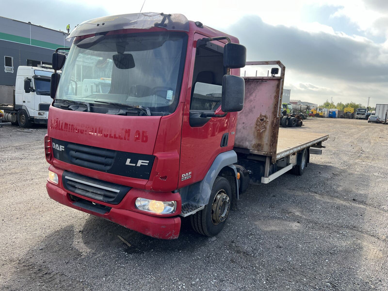 DAF LF45 210 - Camião de caixa aberta/ Plataforma: foto 1 DAF LF45 210 - Camião de caixa aberta/ Plataforma: foto 1
