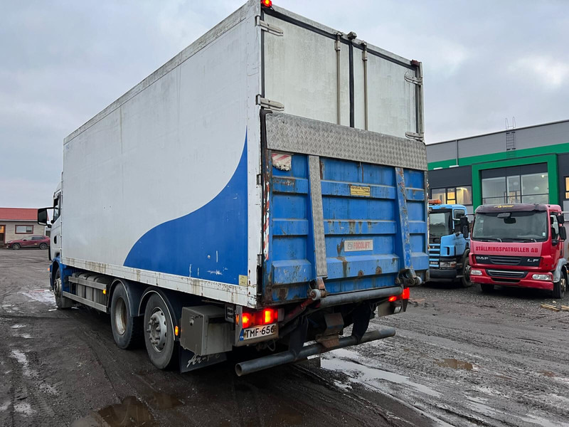 Scania R124 - Camião furgão: foto 4 Scania R124 - Camião furgão: foto 4