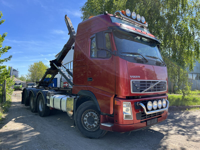 Volvo FH480 - Camião polibenne: foto 3 Volvo FH480 - Camião polibenne: foto 3