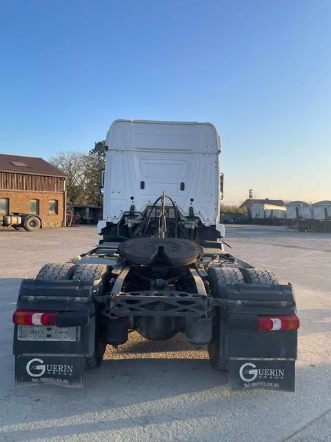 Mercedes-beenz actros - Tractor: foto 5 Mercedes-beenz actros - Tractor: foto 5