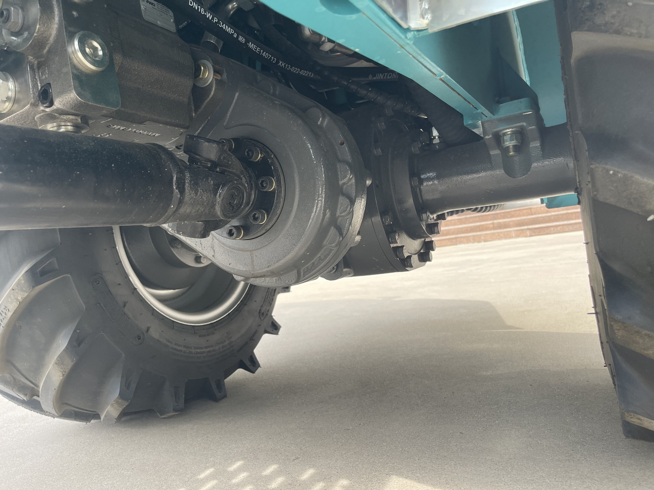 MEGALOAD Free Shipping Wheel Loader JCB 1 ton CE/EURO5 Kubota Engine Articulated AK1100 - Pá carregadora de rodas: foto 5 MEGALOAD Free Shipping Wheel Loader JCB 1 ton CE/EURO5 Kubota Engine Articulated AK1100 - Pá carregadora de rodas: foto 5