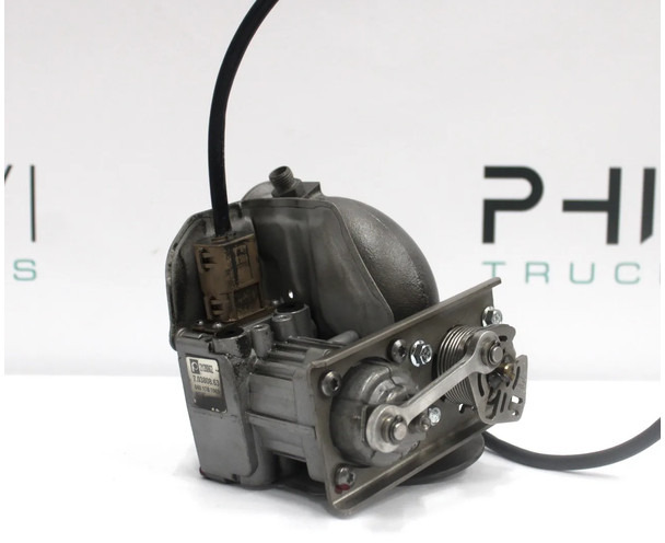 DAF XF/CF EGR Klep 2104972 | 2128862 Euro 6 - Sistema de escape por Camião: foto 1 DAF XF/CF EGR Klep 2104972 | 2128862 Euro 6 - Sistema de escape por Camião: foto 1