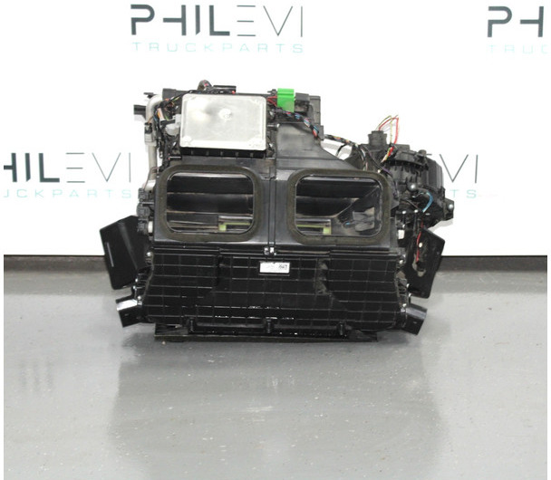 DAF XF106 Kachelhuis 2154534 - Ventilador do habitáculo por Camião: foto 1 DAF XF106 Kachelhuis 2154534 - Ventilador do habitáculo por Camião: foto 1