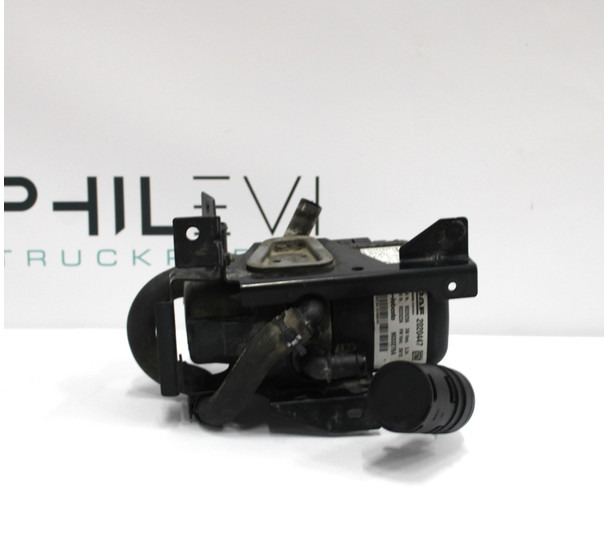 DAF XF106 Webasto 2020447 - Ventilador do habitáculo por Camião: foto 1 DAF XF106 Webasto 2020447 - Ventilador do habitáculo por Camião: foto 1