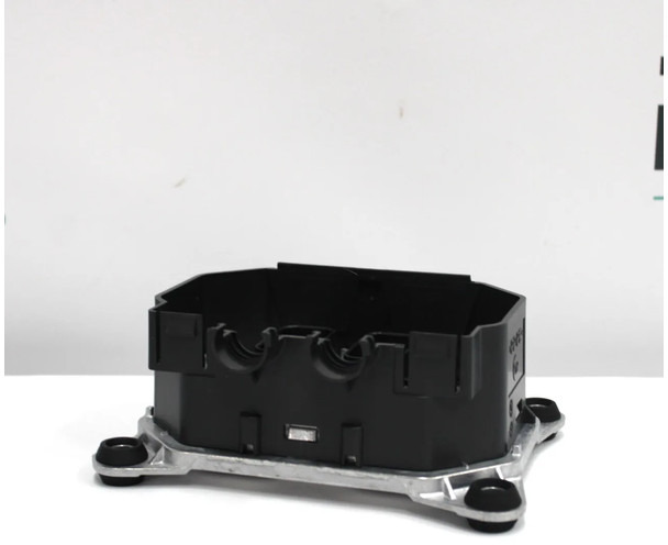 Renault T-Serie FCIOM 7421855942 | 7422771626 Nieuw - Centralina electrónica por Camião: foto 2 Renault T-Serie FCIOM 7421855942 | 7422771626 Nieuw - Centralina electrónica por Camião: foto 2