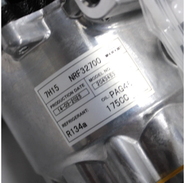 Volvo / Renault Airco Compressor 20587125 | 7482704531 Nieuw! - Compressor de ar condicionado por Camião: foto 3 Volvo / Renault Airco Compressor 20587125 | 7482704531 Nieuw! - Compressor de ar condicionado por Camião: foto 3