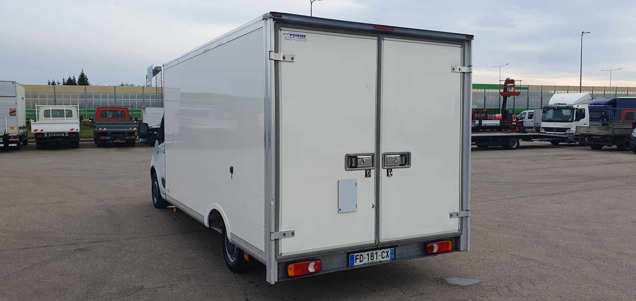 RENAULT Master - Camião isotérmico: foto 4 RENAULT Master - Camião isotérmico: foto 4
