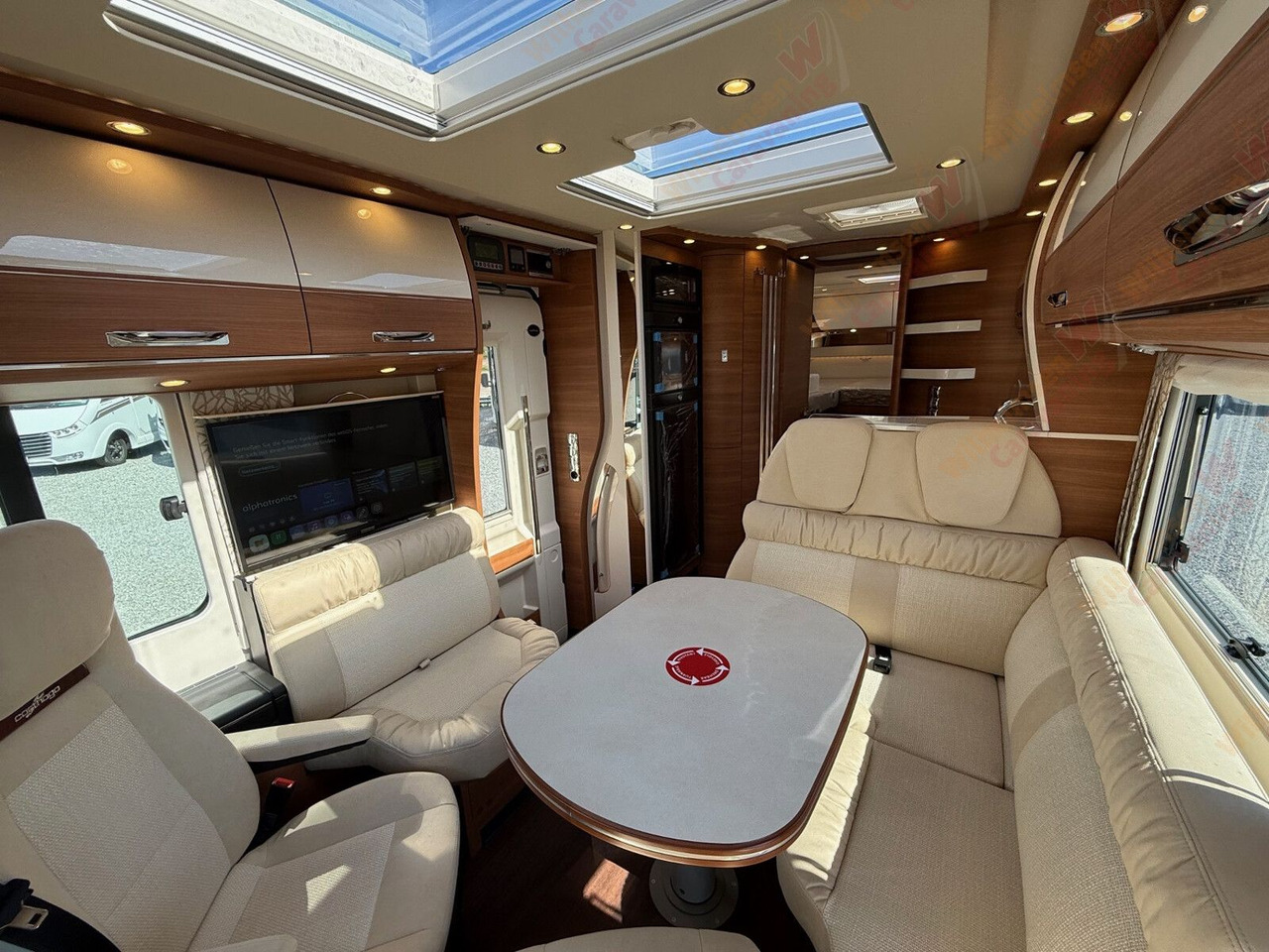 Autocaravana integral Carthago chic c-line I 4.9 LE Mercedes*MJ25*Alde*Sky*TV*: foto 12