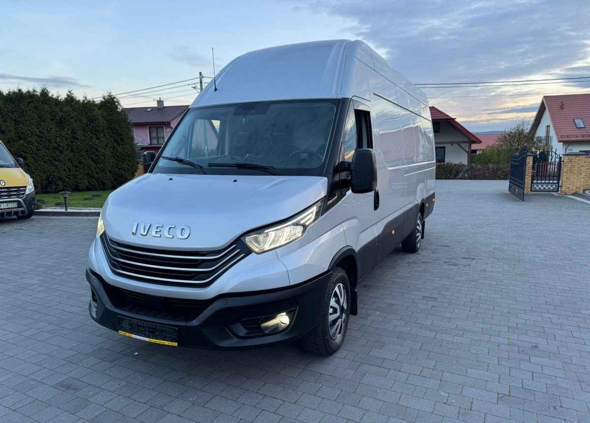 Iveco Maxi 3.0 Himatic 210ps. Salon Polska Hi-matic 210ps Ful Wypas - Furgão: foto 4 Iveco Maxi 3.0 Himatic 210ps. Salon Polska Hi-matic 210ps Ful Wypas - Furgão: foto 4