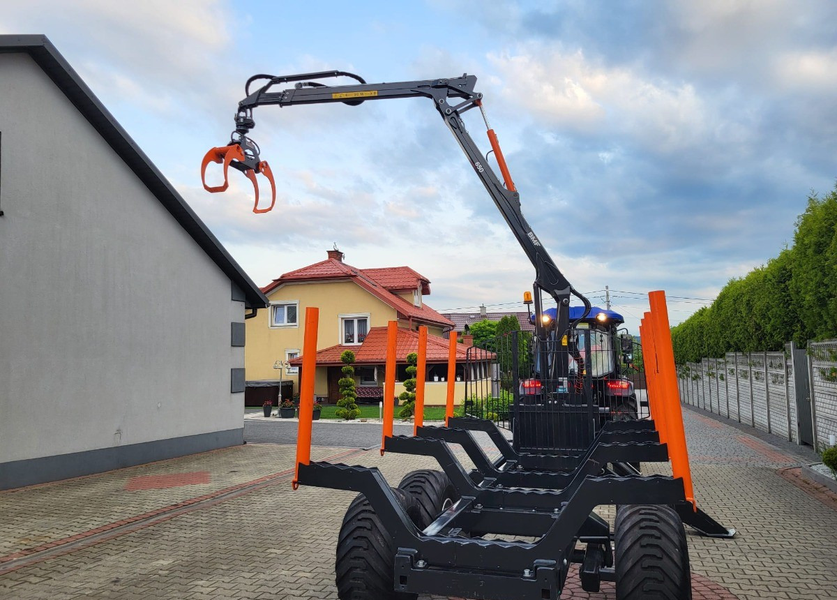 LOVOL Zestaw Traktor LOVOL M755 Przyczepa do drewna BMF 8TPro Stan Nowy Fabryczny - Harvester: foto 4 LOVOL Zestaw Traktor LOVOL M755 Przyczepa do drewna BMF 8TPro Stan Nowy Fabryczny - Harvester: foto 4