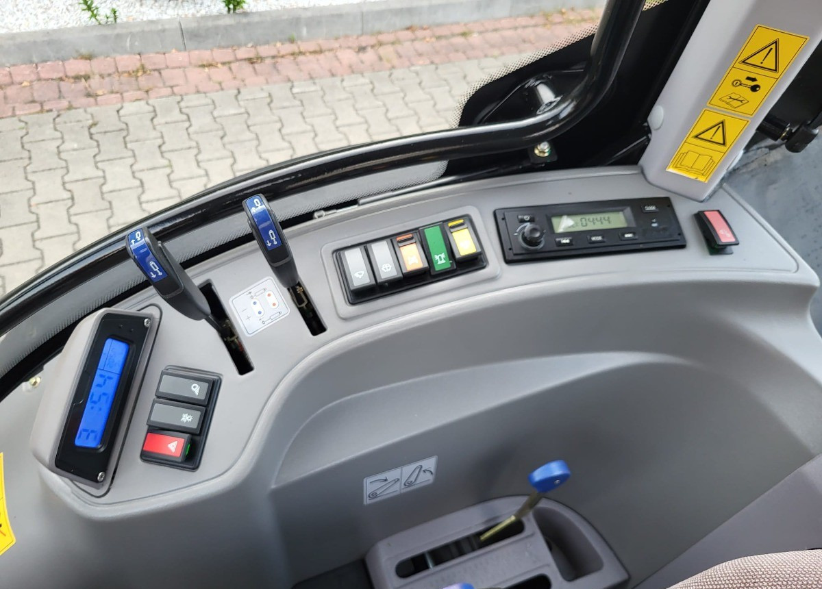 Harvester novo LOVOL Zestaw Traktor LOVOL M755 Przyczepa do drewna BMF 8TPro Stan Nowy Fabryczny: foto 15