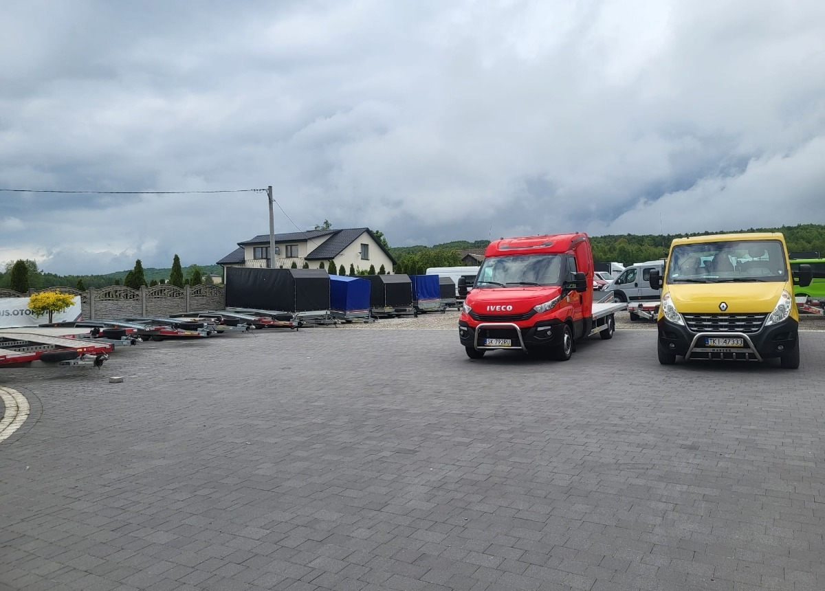Leasing de Renault Trafic Ogłoszenie dotyczy wynajmu Auta 9-osobowego Renault Trafic Ogłoszenie dotyczy wynajmu Auta 9-osobowego: foto 17