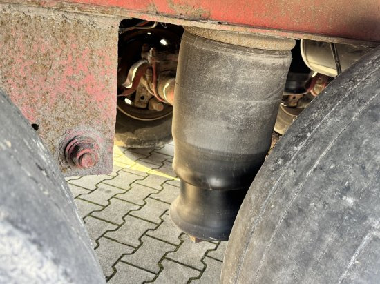 Semi-reboque furgão Schmitz SKO24: foto 9 Semi-reboque furgão Schmitz SKO24: foto 9