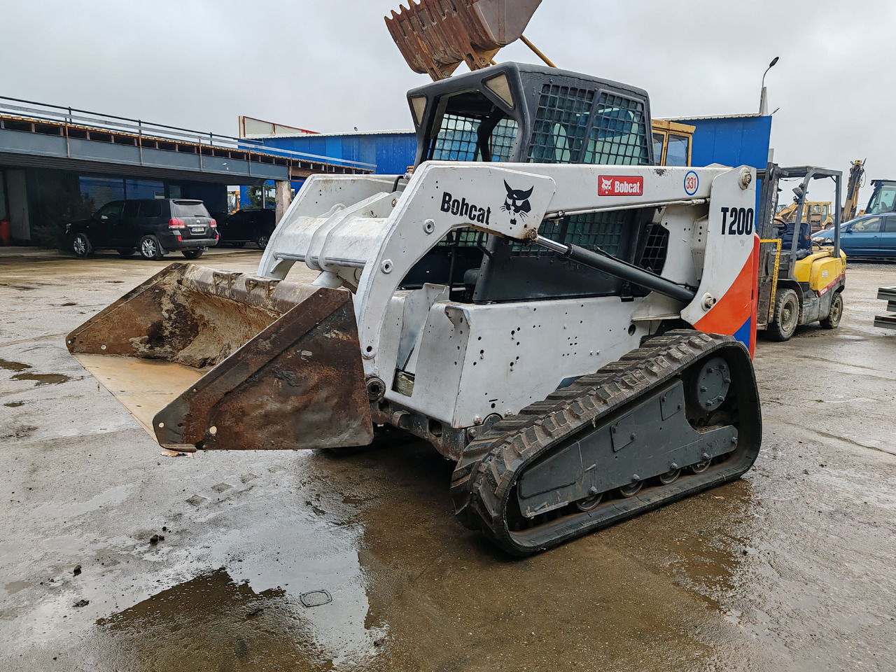 BOBCAT T200 - Mini pá carregadora de rastos: foto 3 BOBCAT T200 - Mini pá carregadora de rastos: foto 3
