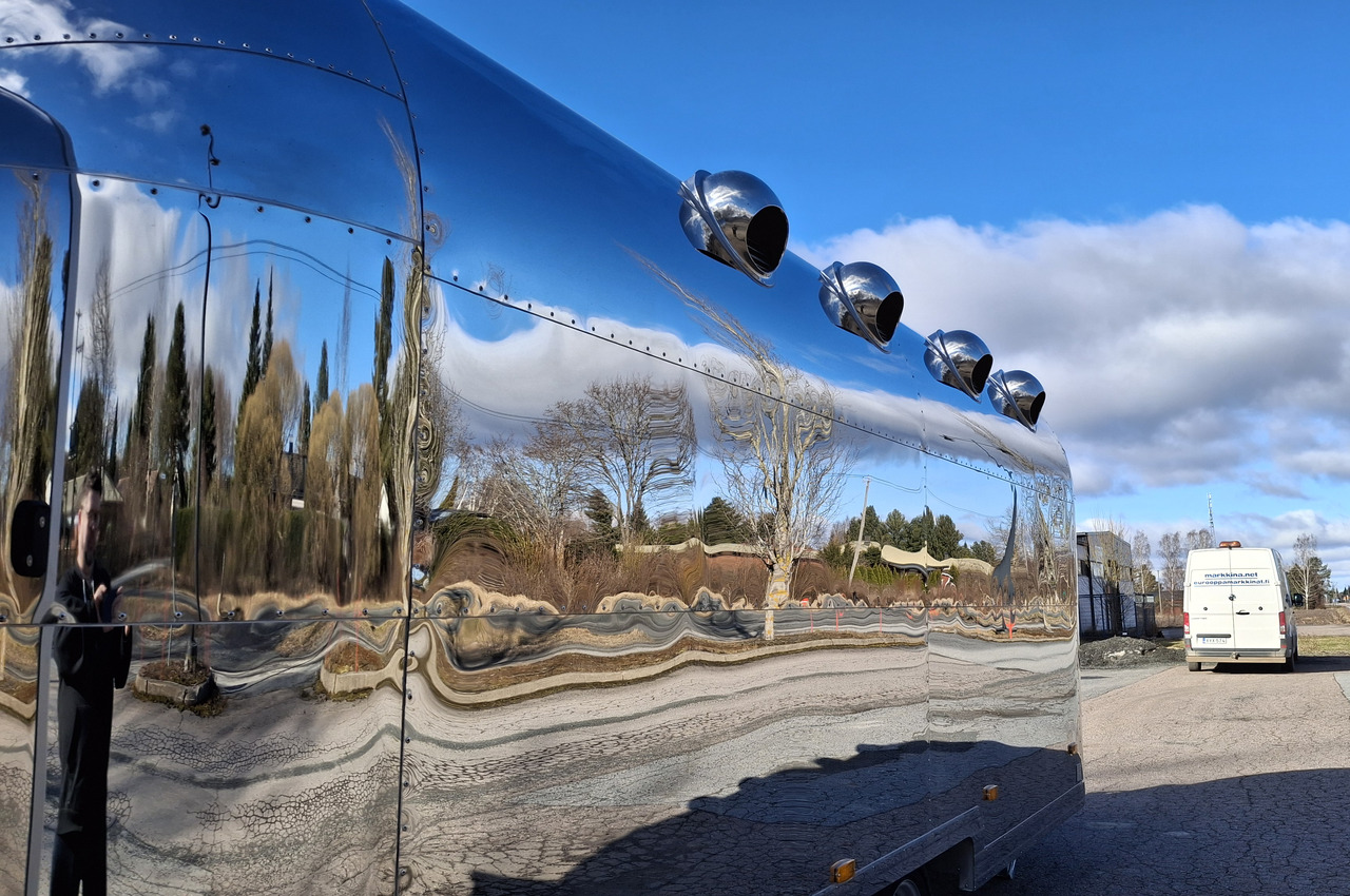 Deli Star Trailer American 6000 - EU Standards - Roulote bar: foto 2 Deli Star Trailer American 6000 - EU Standards - Roulote bar: foto 2