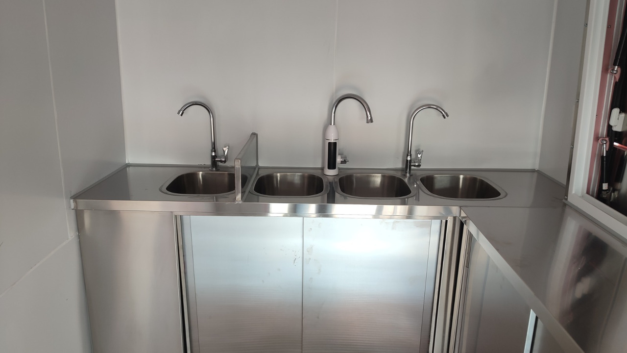 Deli Star Trailer Retro Frenchie HR 5020 Electric - EU standards - Roulote bar: foto 5 Deli Star Trailer Retro Frenchie HR 5020 Electric - EU standards - Roulote bar: foto 5