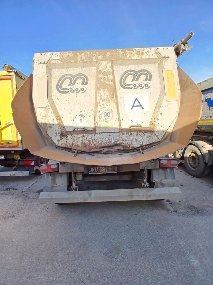 MENCI - Semi-reboque basculante: foto 2 MENCI - Semi-reboque basculante: foto 2