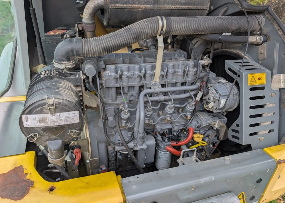 Pá carregadora de rodas Kramer Allrad 580: foto 12 Pá carregadora de rodas Kramer Allrad 580: foto 12