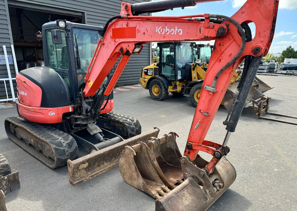 Kubota U48-4 - Escavadora de rastos: foto 2 Kubota U48-4 - Escavadora de rastos: foto 2
