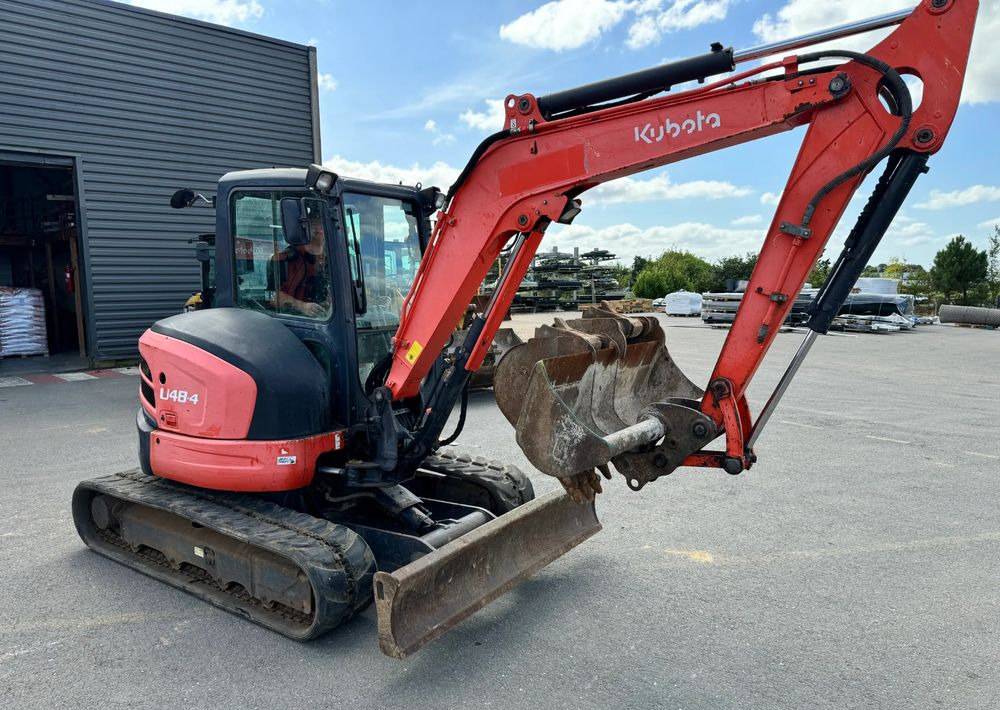 Kubota U48-4 - Escavadora de rastos: foto 1 Kubota U48-4 - Escavadora de rastos: foto 1