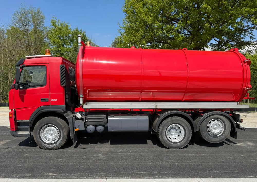 Volvo FM 360 - Caminhão de lixo: foto 2 Volvo FM 360 - Caminhão de lixo: foto 2