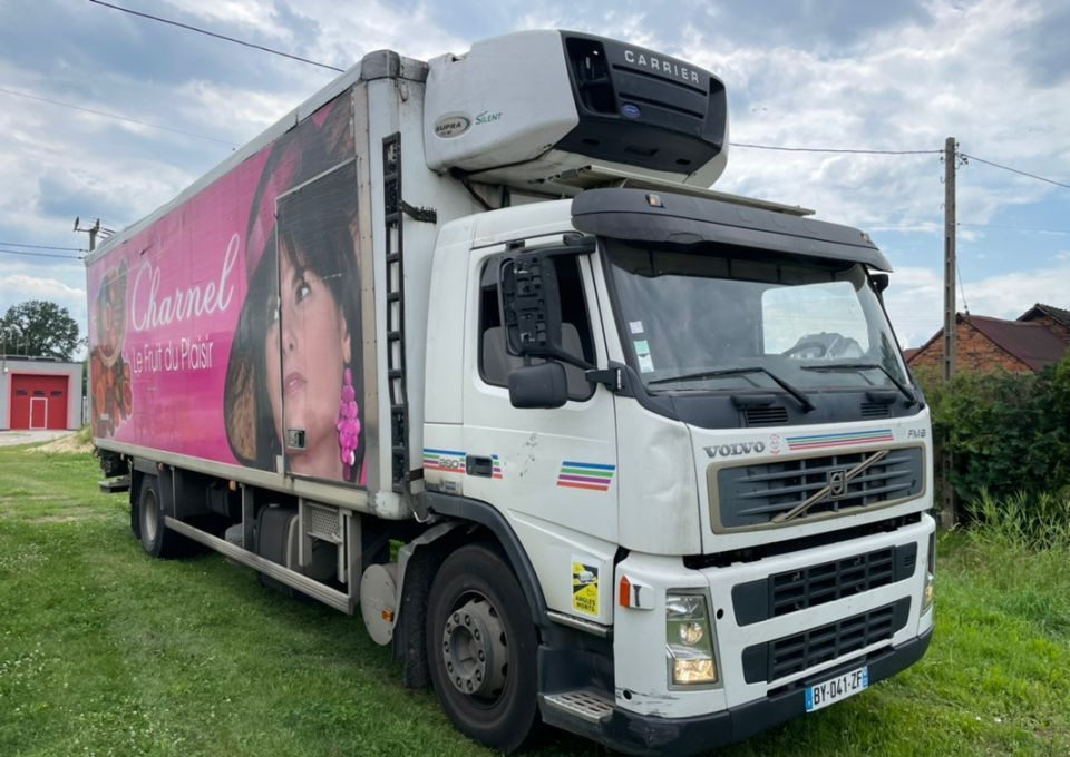 Volvo FM 9 260 - Camião frigorífico: foto 1 Volvo FM 9 260 - Camião frigorífico: foto 1