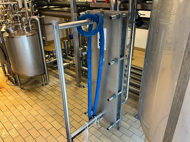 GEA VT40 CDL-S-10 - Equipamento de processamento de alimentos: foto 2 GEA VT40 CDL-S-10 - Equipamento de processamento de alimentos: foto 2