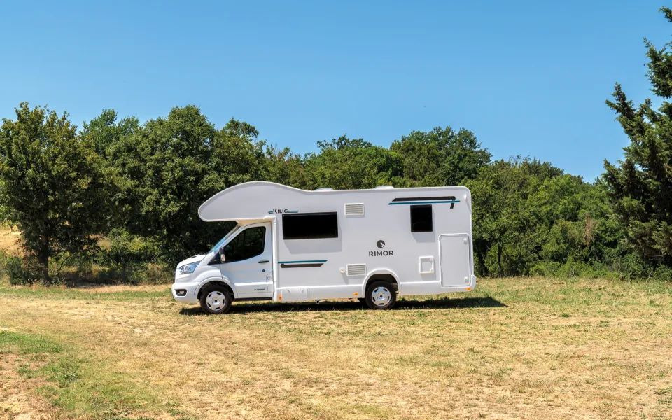 Ford Transit RIMOR KILIG 9 - Autocaravana: foto 5 Ford Transit RIMOR KILIG 9 - Autocaravana: foto 5