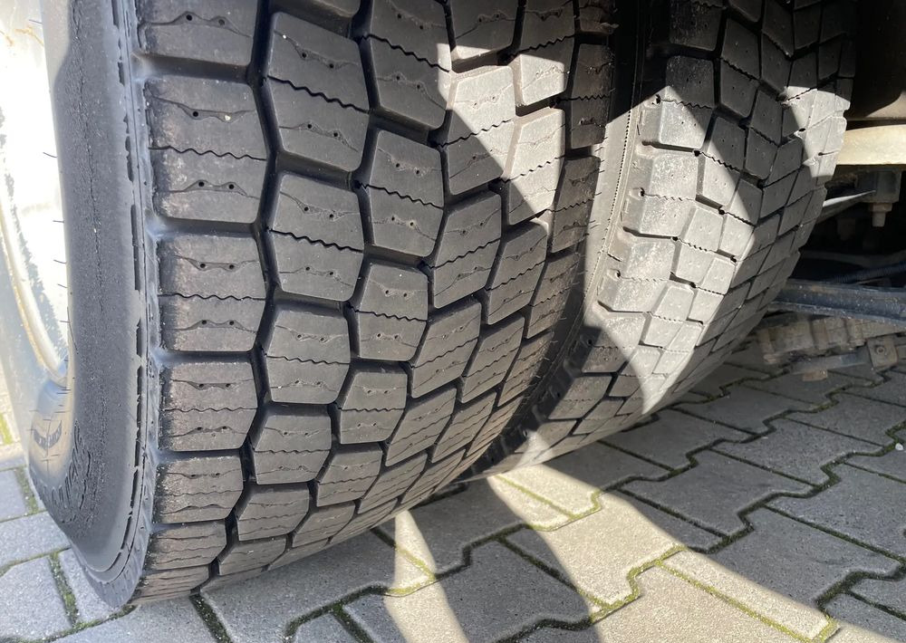 Iveco Stralis EEV 18.310 EURO 5, Chłodnia, PRZEBIEG 262 TYŚ KM!! - Camião frigorífico: foto 5 Iveco Stralis EEV 18.310 EURO 5, Chłodnia, PRZEBIEG 262 TYŚ KM!! - Camião frigorífico: foto 5