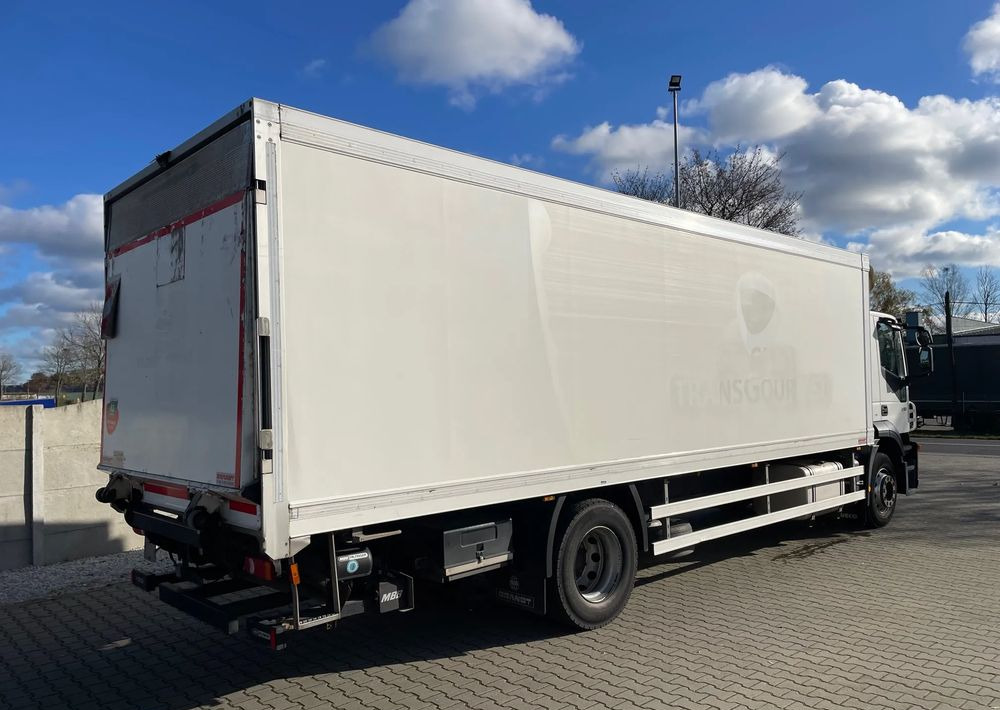 Iveco Stralis EEV 18.310 EURO 5, Chłodnia, PRZEBIEG 262 TYŚ KM!! - Camião frigorífico: foto 5 Iveco Stralis EEV 18.310 EURO 5, Chłodnia, PRZEBIEG 262 TYŚ KM!! - Camião frigorífico: foto 5