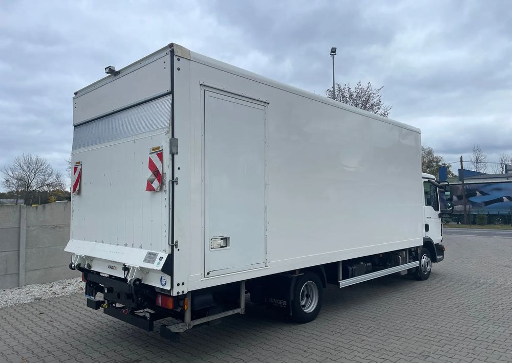 MAN TGL 8.190 KLIMA , PODUSZKI! - Camião furgão: foto 5 MAN TGL 8.190 KLIMA , PODUSZKI! - Camião furgão: foto 5
