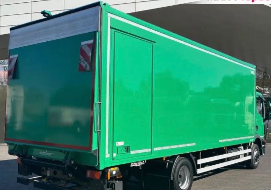 MAN TGM 15.250 - Camião furgão: foto 2 MAN TGM 15.250 - Camião furgão: foto 2