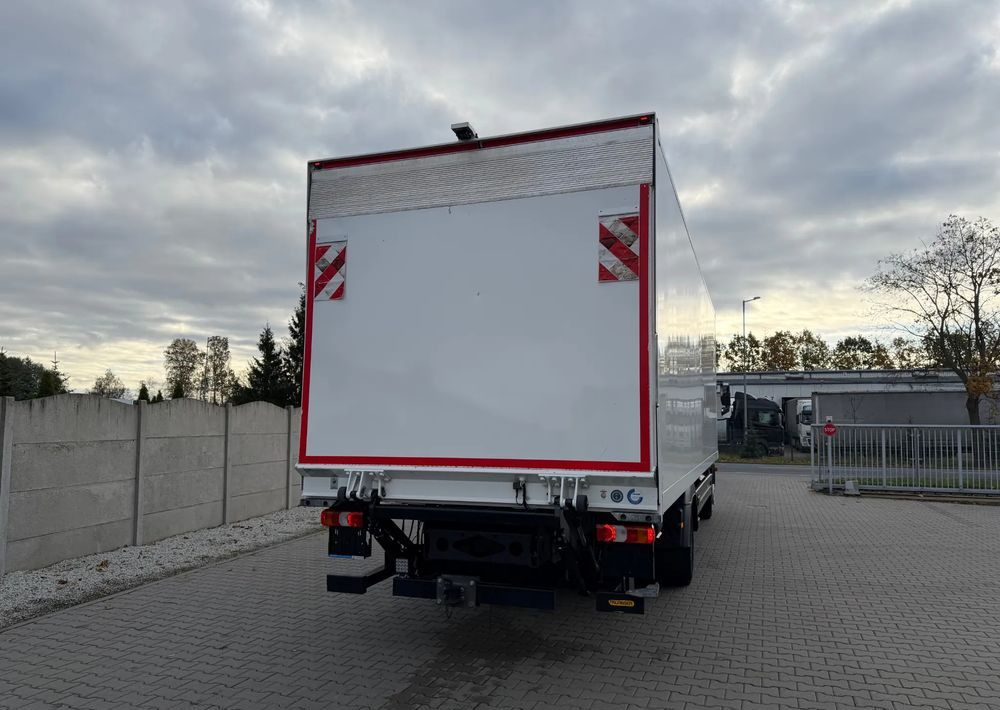 Mercedes-Benz ATEGO 1318 IZOTERMA 20 PALET! - Camião furgão: foto 5 Mercedes-Benz ATEGO 1318 IZOTERMA 20 PALET! - Camião furgão: foto 5