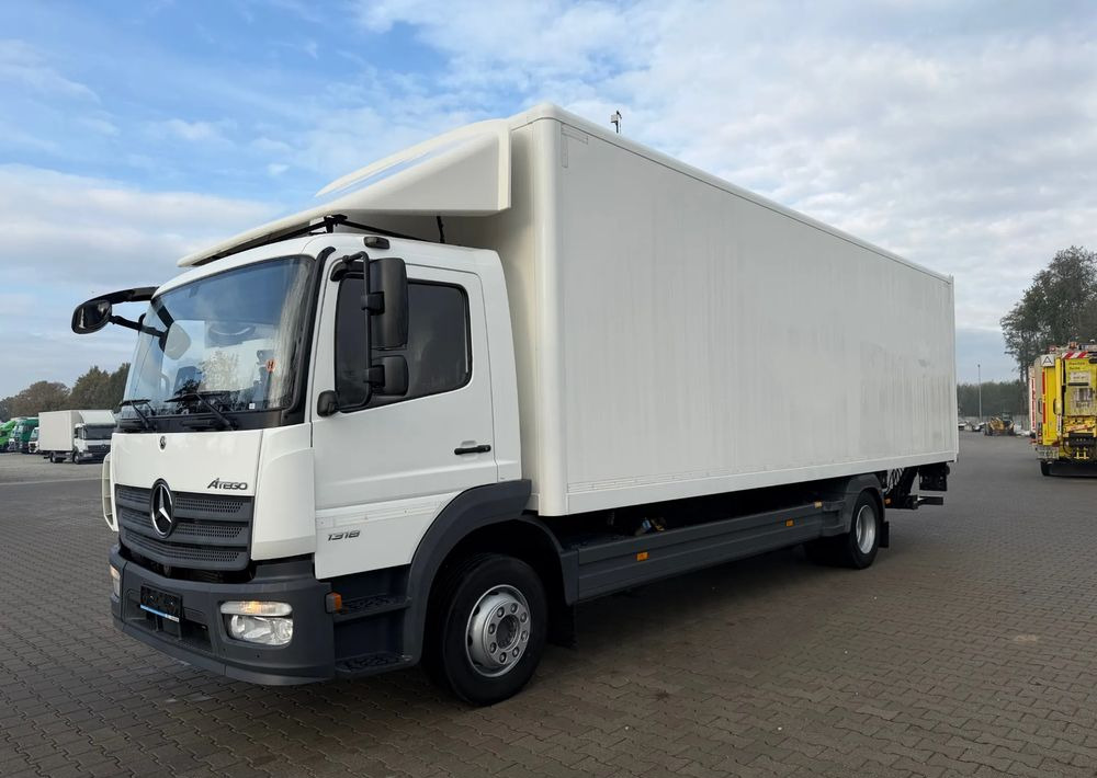 Mercedes-Benz ATEGO 1318 IZOTERMA 20 PALET! - Camião furgão: foto 5 Mercedes-Benz ATEGO 1318 IZOTERMA 20 PALET! - Camião furgão: foto 5