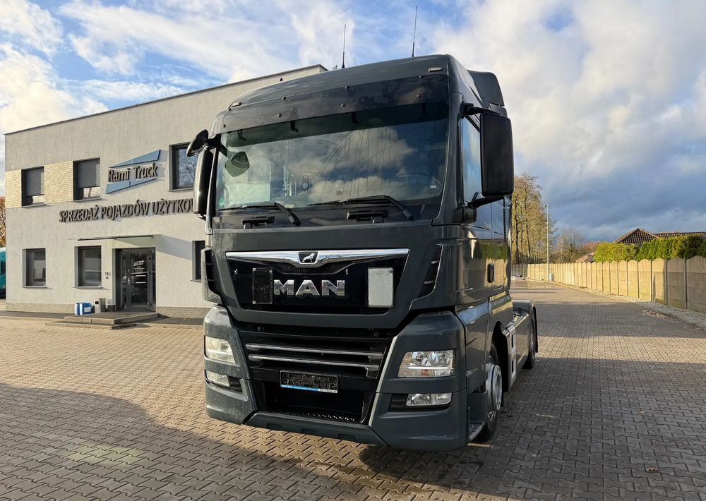 MAN TGX XLX 18.500/ RETARDER - Tractor: foto 3 MAN TGX XLX 18.500/ RETARDER - Tractor: foto 3