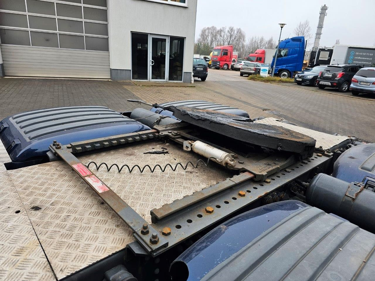 Scania R520 V8 6x2 Lenk/Liftachse Vollaustattung EURO6 - Tractor: foto 5 Scania R520 V8 6x2 Lenk/Liftachse Vollaustattung EURO6 - Tractor: foto 5