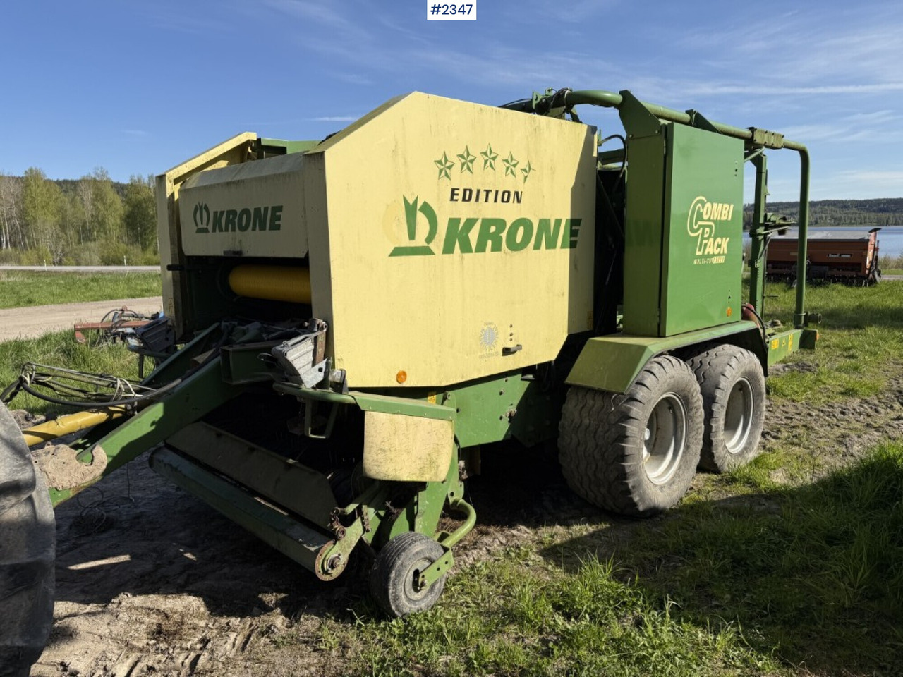 Baler Krone Combi pack Multi-Cut 1500 - Máquina para produção de feno: foto 1 Baler Krone Combi pack Multi-Cut 1500 - Máquina para produção de feno: foto 1