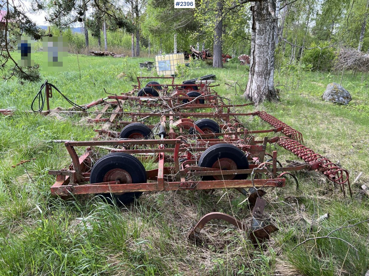 Hydraulic harrow LILLA HARRIE HJH610-3 - Maquina para lavrar a terra: foto 2 Hydraulic harrow LILLA HARRIE HJH610-3 - Maquina para lavrar a terra: foto 2