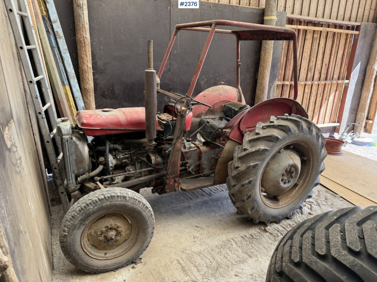 Massey Ferguson Special 35X - Trator: foto 2 Massey Ferguson Special 35X - Trator: foto 2