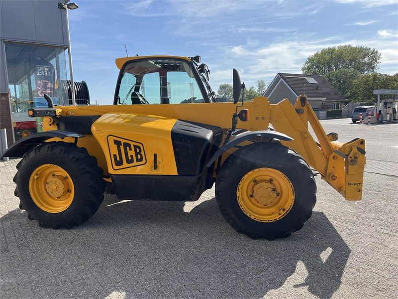 JCB 535-60 - Empilhador telescópico: foto 3 JCB 535-60 - Empilhador telescópico: foto 3